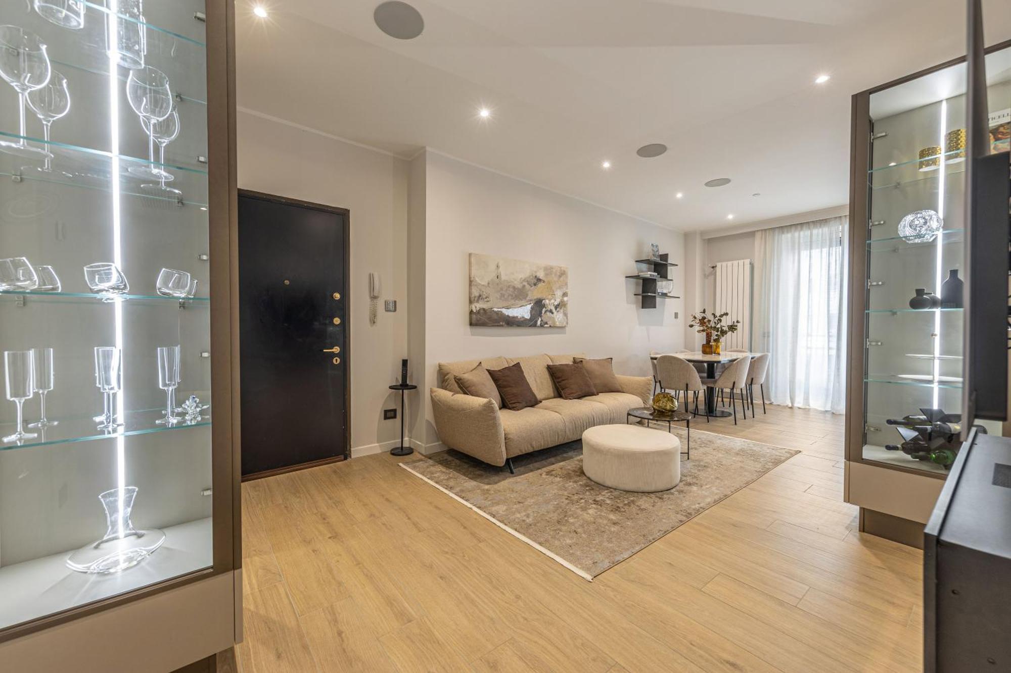 Appartement Luxury 2 Bedroom In *