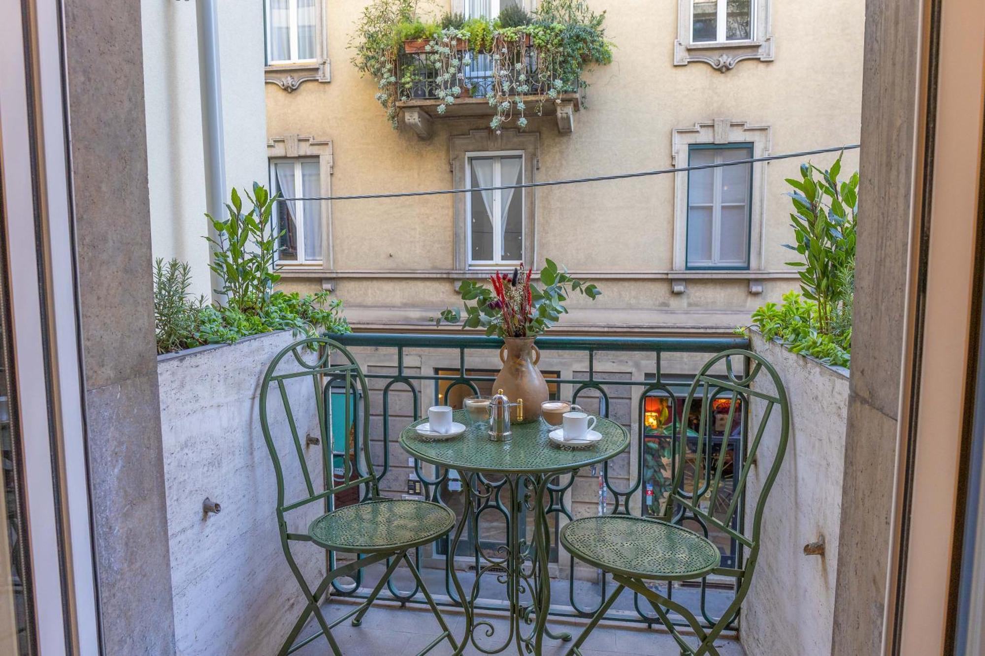 Luxury 2 Bedroom In * Milan